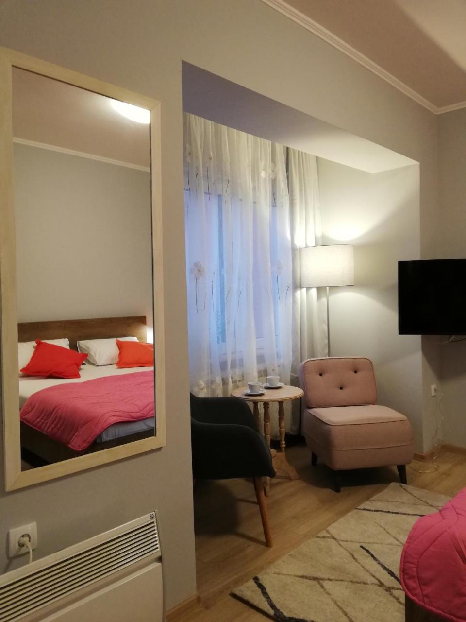 Zemoon Apartment Белград Экстерьер фото